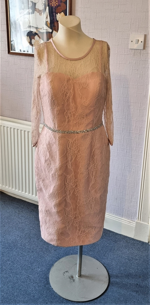 L’Atelier Pour La Femme pink lace mother of the bride dress