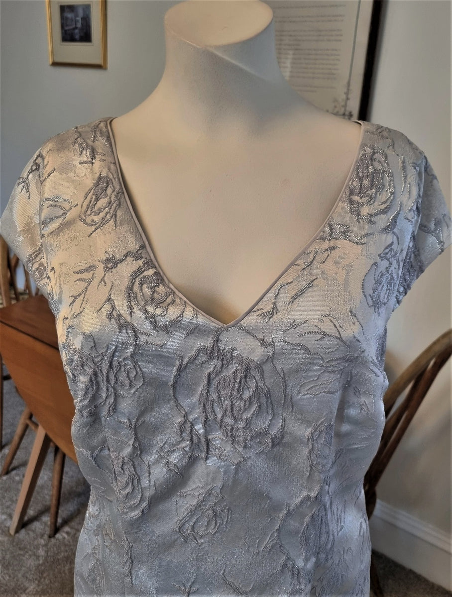 Jacques Vert silver grey occasion dress – The Frockery