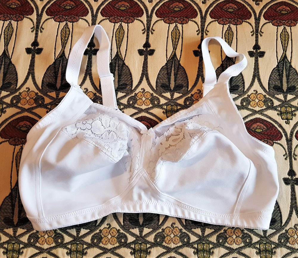 M&S white cotton bra (boxed) – The Frockery