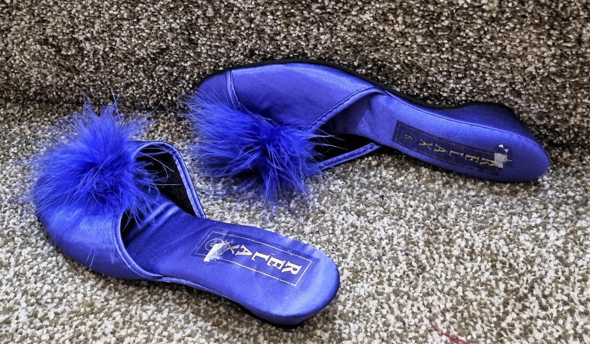 Fluffy sales feather slippers