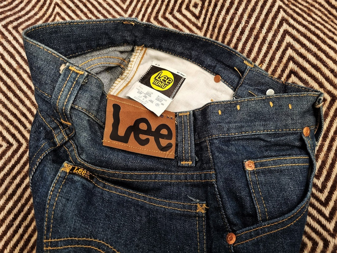70s vintage Lee blue denim bell bottom flared jeans (27 x 36