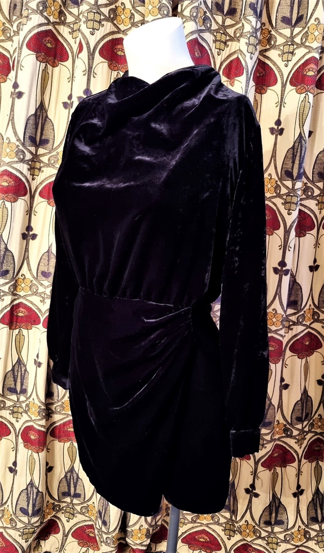 Zara black velvet mini dress – The Frockery