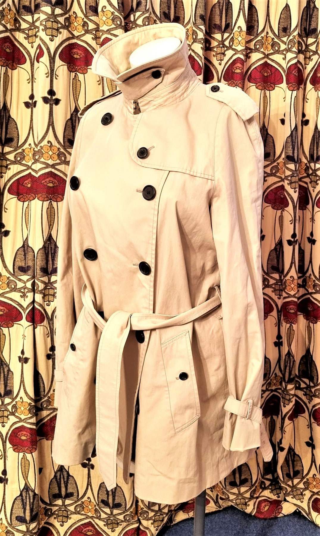 Aquascutum Short Beige Trench Coat The Frockery aquascutum-short-beige-trench-coat-the-frockery