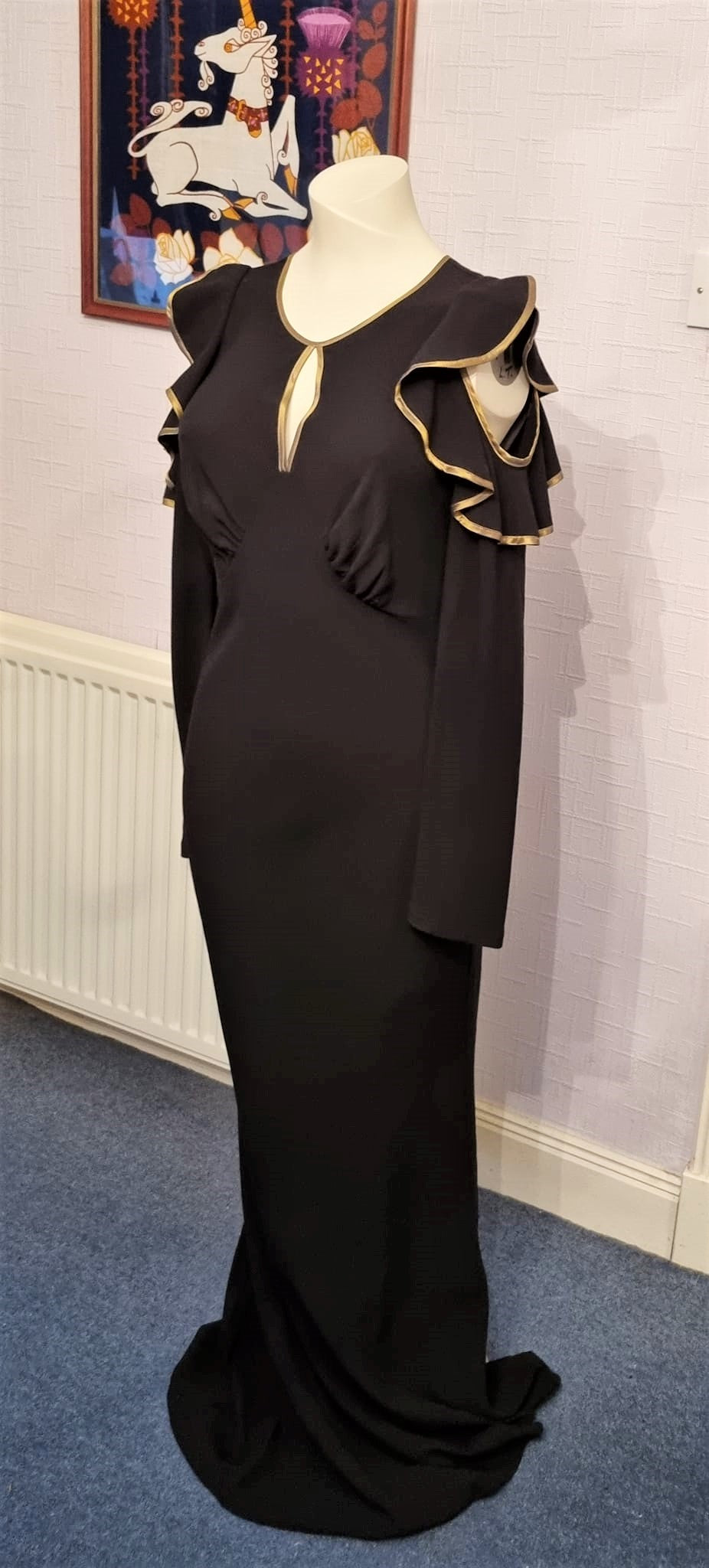 Ossie Clark black cold-shoulder evening cruise dress – The Frockery