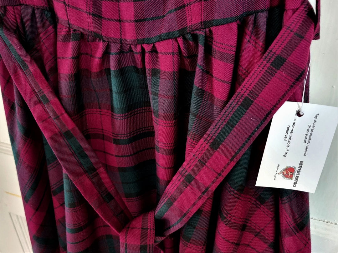 British Retro tartan circle swing dress – The Frockery