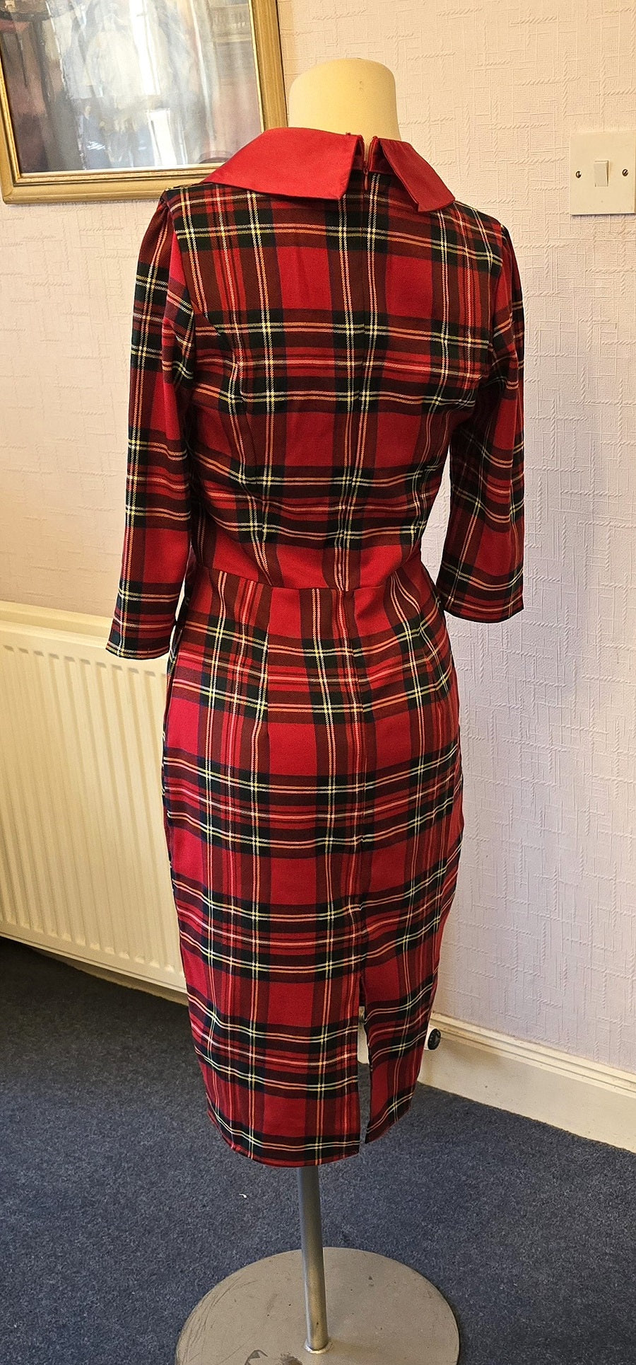 Retro red tartan pencil dress – The Frockery