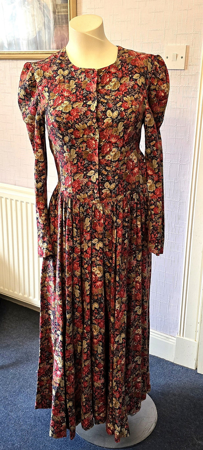 Laura Ashley 90s vintage floral shirtwaist dress The Frockery Laura Ashley 90s vintage floral shirtwaist dress The Frockery