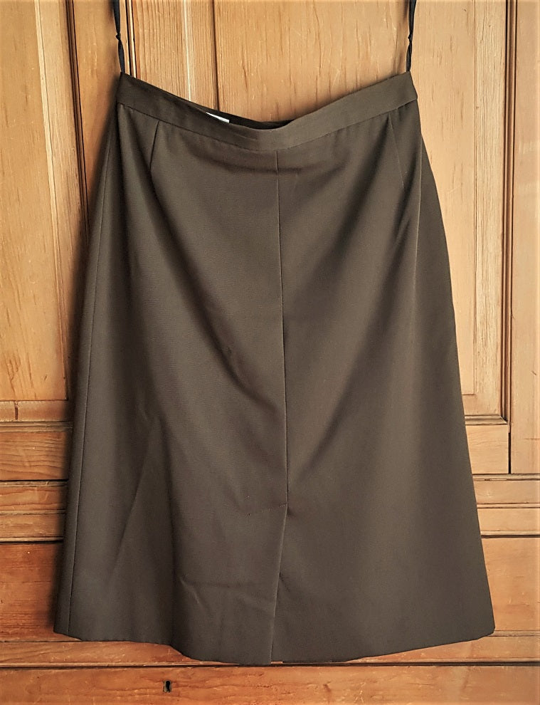 Plus size khaki skirt 80s best sale