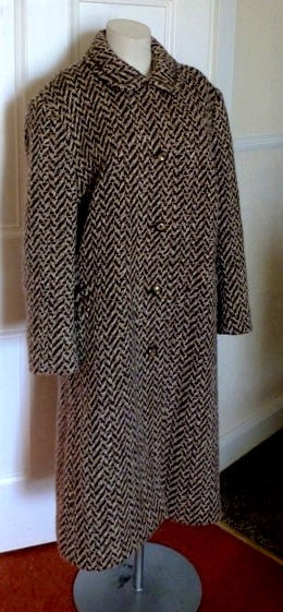 Treat ürself tweed check vintage coat Women's Cream Vintage Check Tweed Jacket L