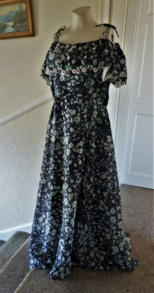 The Frockery Affordable Vintage Retro Preloved Fashion Online