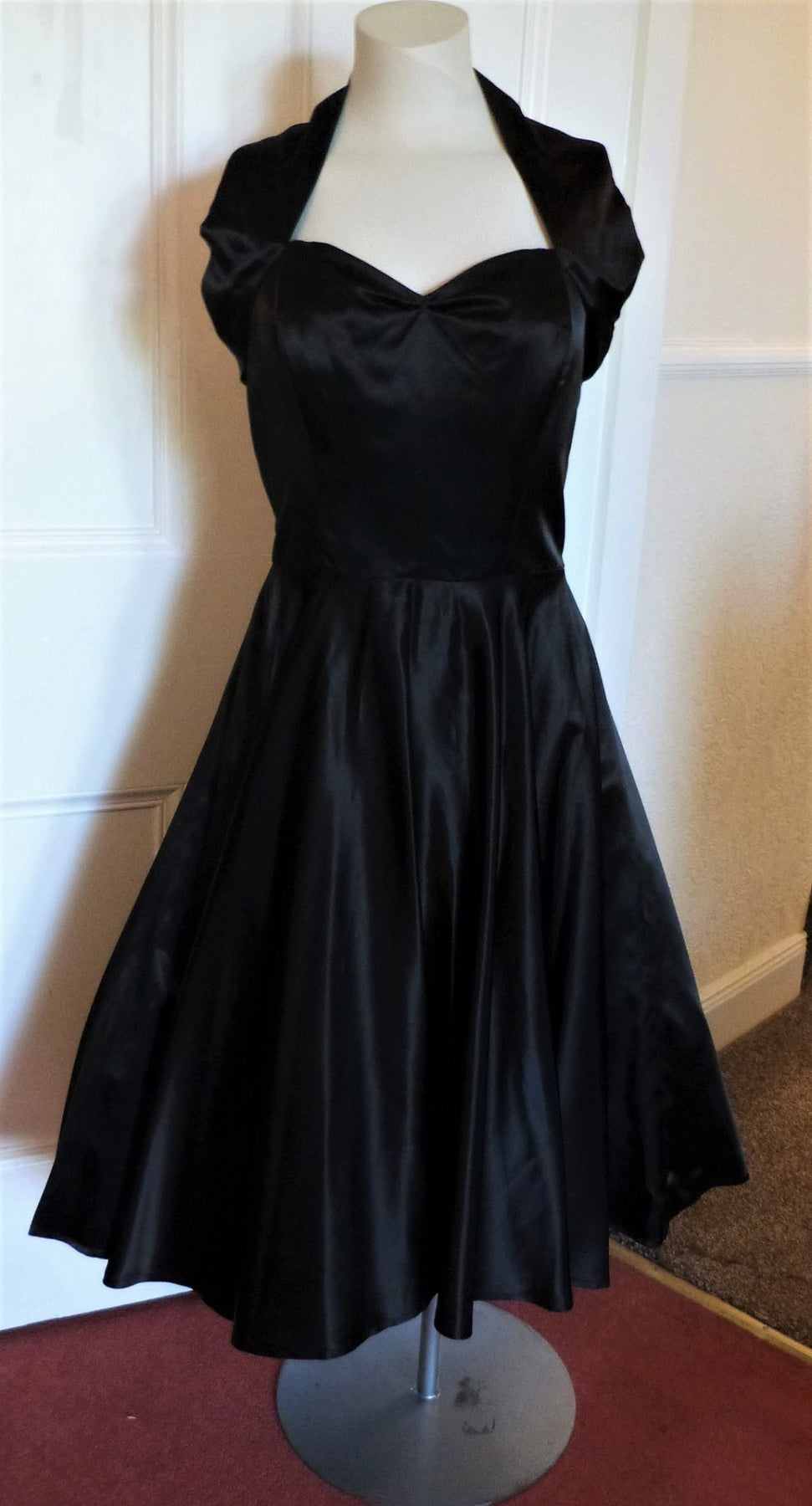 black satin rockabilly dress Queen Of Heartz Women's Retro Black Satin Rockabilly Wiggle Dress SIZE SMALL