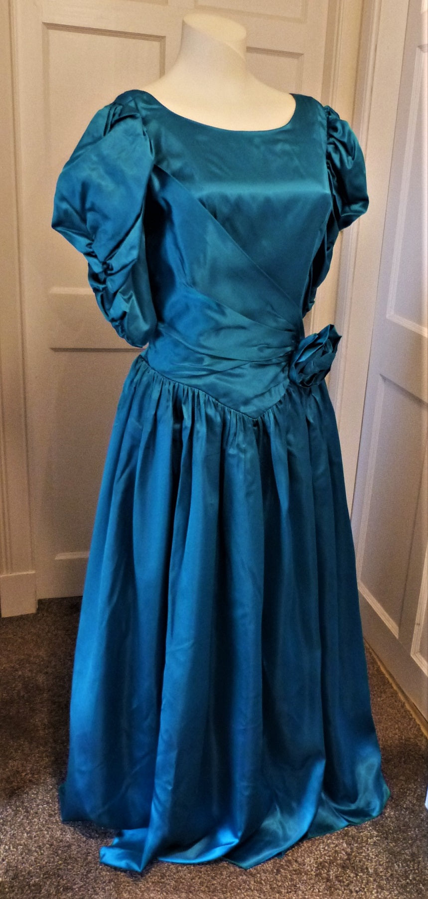 80s vintage green bridesmaid prom ball gown The Frockery 80s vintage green bridesmaid prom ball gown The Frockery