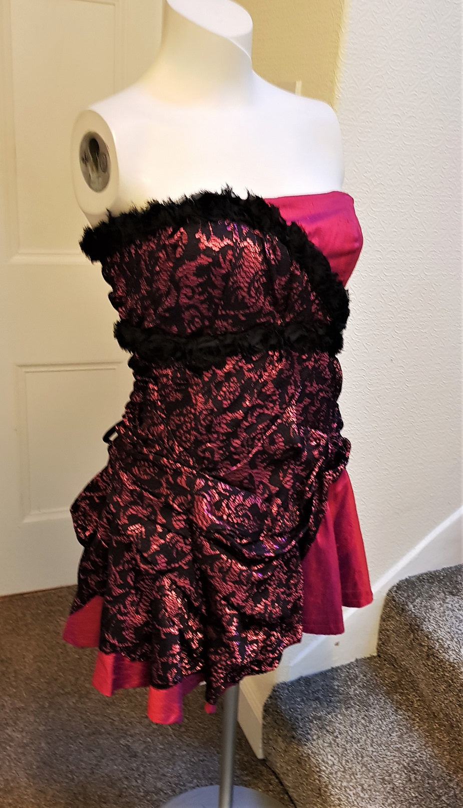 Pink silk and black lace burlesque costume – The Frockery