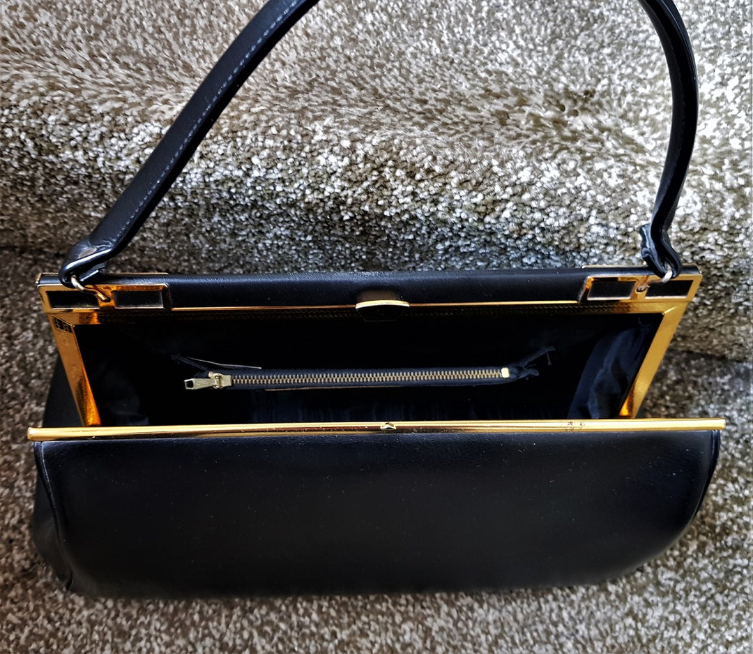 Vintage newest Gold Metallic Black Purse Bag