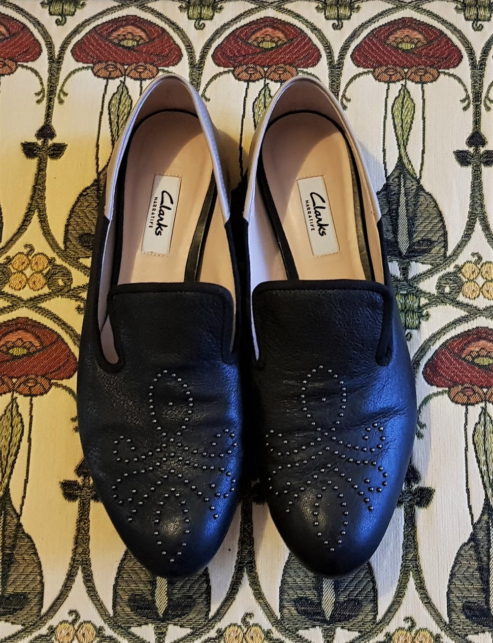 Clarks two tone leather flatties The Frockery