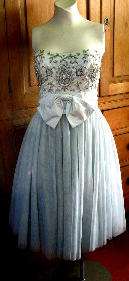 Warehouse Spotlight 50s inspired pale blue ballerina style prom dress with  beaded bodice and front bow – The Frockery