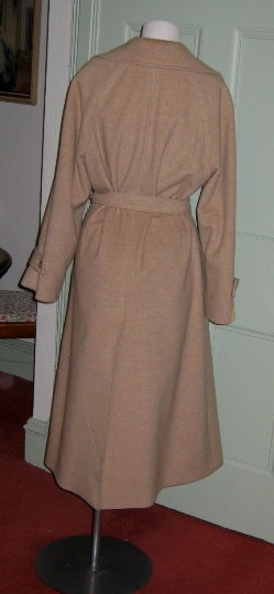 Jaeger vintage wool and camel hair beige coat – The Frockery