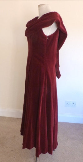 Vintage Monsoon berry red velvet cocktail dress with back bow – The Frockery