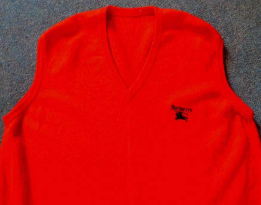 Men's Burberrys red wool slipover tank top – The Frockery