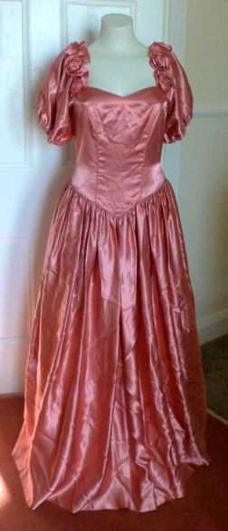 1980s bridesmaid dress Hideously beautiful: 1980s bridesmaid dresses hit the spot for history month