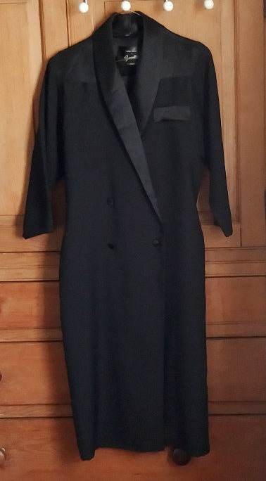 Yvonne Jacovou vintage black coat dress – The Frockery